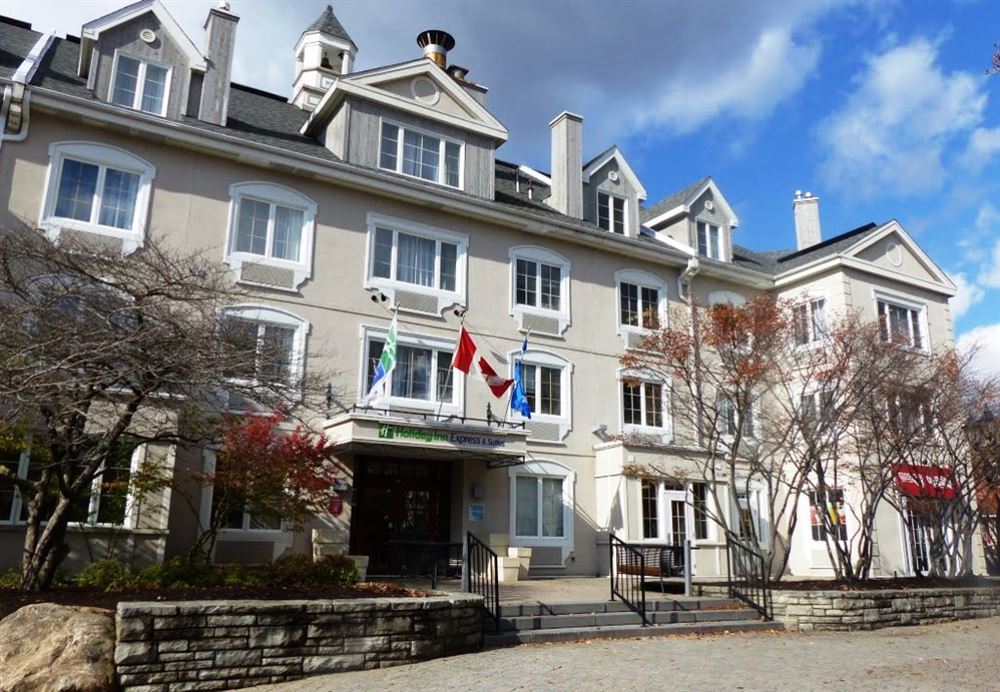 Holiday Inn Express & Suites Tremblant